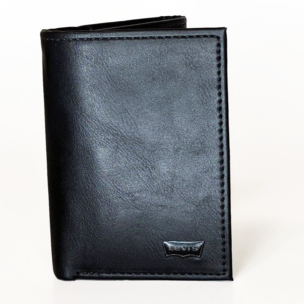 Levi's trifold hot sale leather wallet