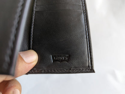 Levi's Wallet RFID Identity theft protection coated leather trifold 31LP110045 - Black